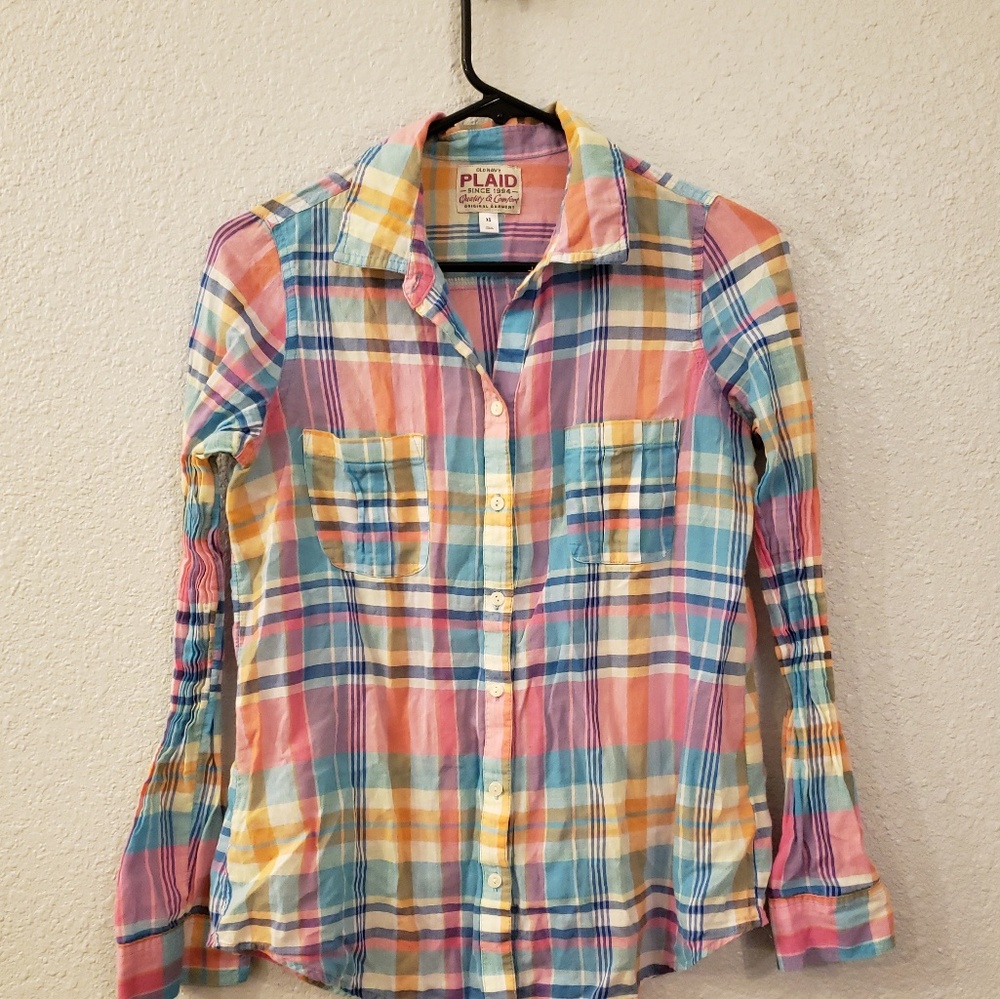 OLD NAVY PASTEL PLAID BUTTON DOWN SHIRT